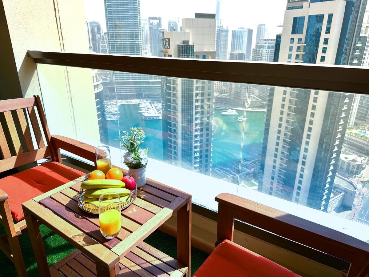 Luxury Casa - Indigo Sea View Apartment Jbr Beach 2Br Dubái Exterior foto